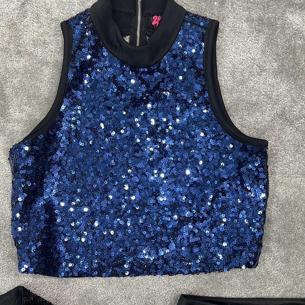 Sequins Sequins Sequins Skirts, Top - image 6